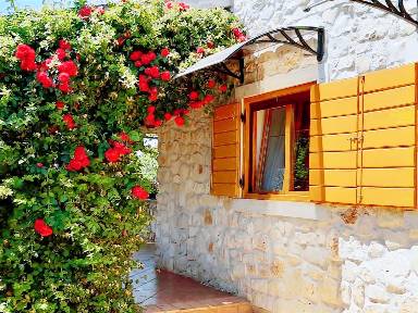 56 qm Ferienhaus für4 Gäste mit Hund in Medulin, Istrien