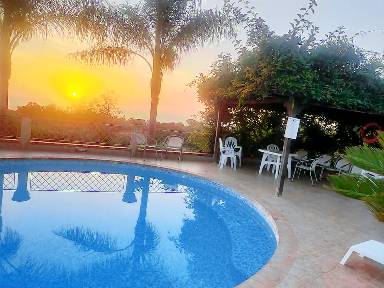 Apartment mit Terrasse und Pool | Meerblick