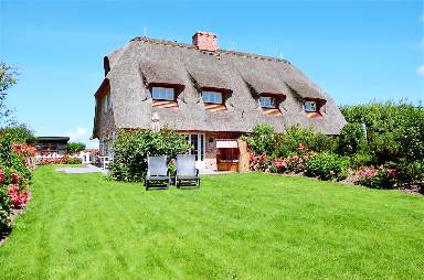 142 qm Ferienhaus für 6 Gäste mit Hund in Kleinmorsum, Deutschland