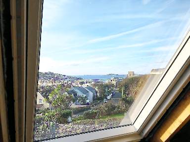 Bed and breakfast | Sea view