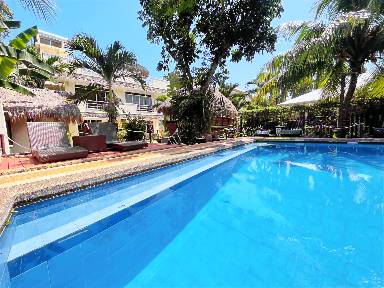 Palms Cove Resort