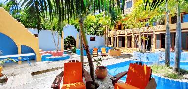 Villa with terrace, pool & garden