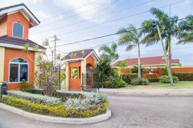 House  Ocho Rios