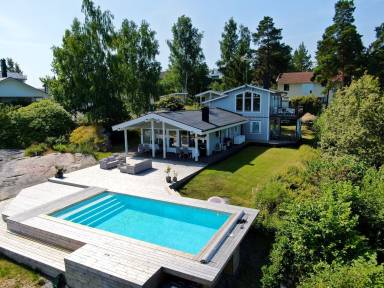 Villa Ljusterö