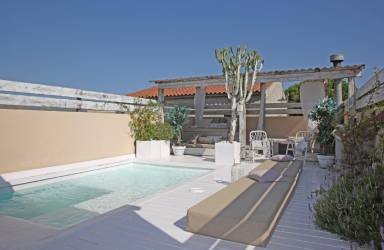 Villa  La Maternitat i Sant Ramon