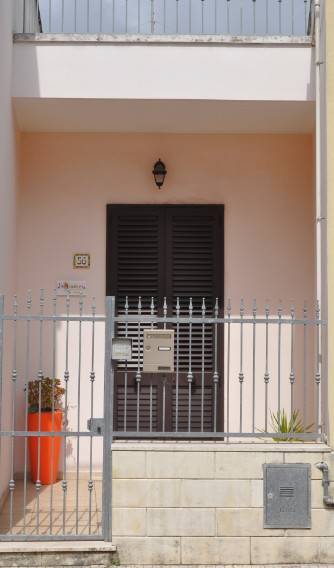 Rental apartment with yard & terrace — photo 4