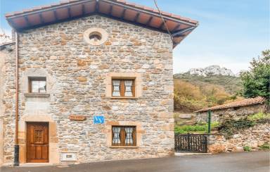 Casa Cabrales