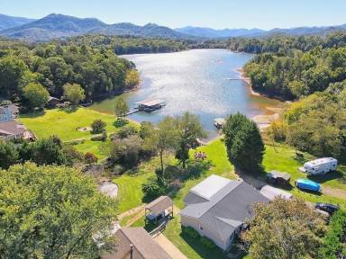 House Hiawassee