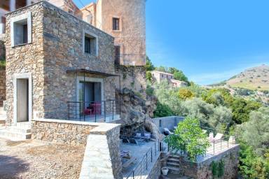 House Moltifao