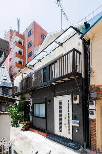 Nine Lane Nippori
