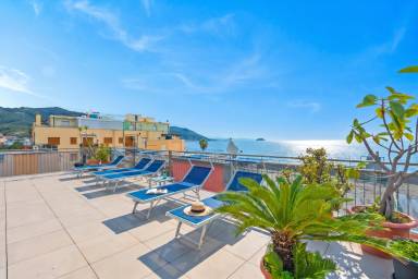 Monolocale accogliente e familiare con terrazza | Spiaggia nelle vicinanze | Accetta animali domestici