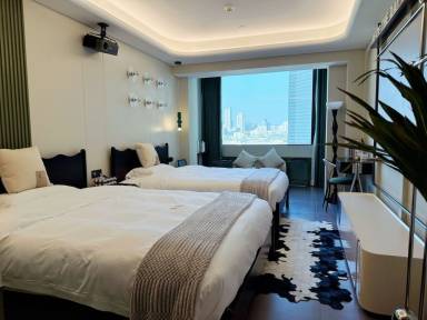 B&B | City view