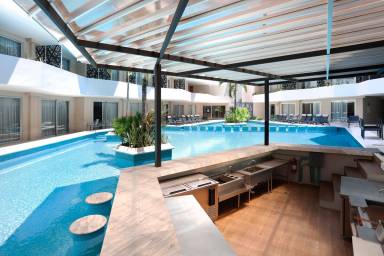 Appartamento con piscina, terrazza e giardino