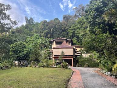 Villa  Kampung Palimbayan