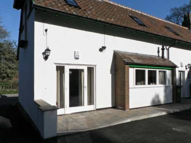 Family-oriented cottage with garden | Pets allowed