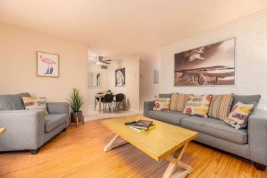 Apartment  Wilton Manors