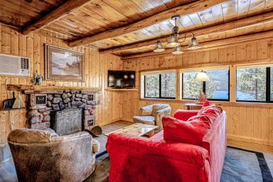 Cabin Vallecito Lake
