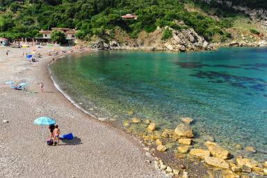 Appartamento adatto alle famiglie con giardino, griglia e terrazza | Vista sulla montagna | Accanto alla spiaggia