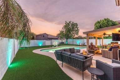 190 m² House