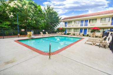 Motel  Huntsville