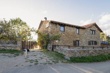Casa con terraza, piscina privada e internet de alta velocidad | Vistas a la montaña