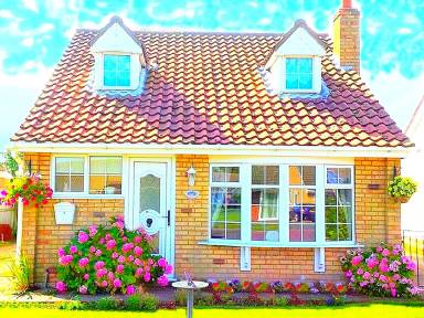 Cottage with BBQ, garden & terrace | Perfect for remote work