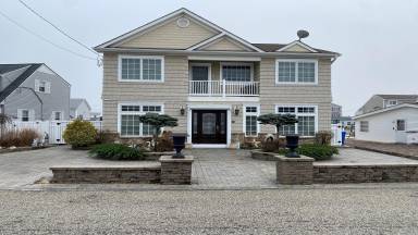 House Beach Haven West