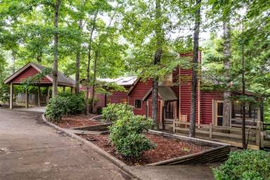 House  Blue Ridge
