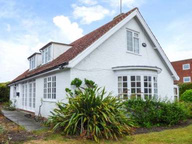 Cottage  Cromer