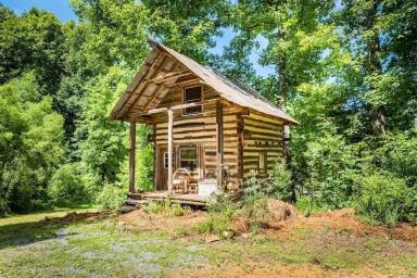Farmhouse Talking Rock