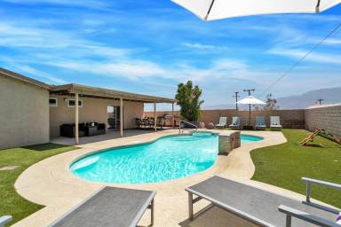 House Desert Hot Springs