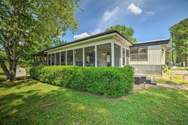 Cabin Murray