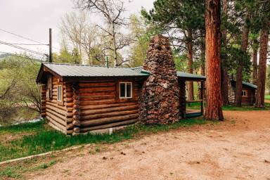 Cabin  Story