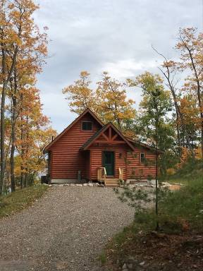 House Three Lakes