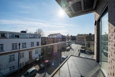 87 m² Serviced apartment