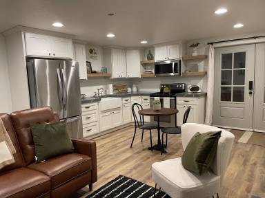 Apartment  Saratoga Springs