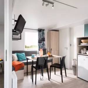 Charming mobile home with garden, terrace & BBQ | Pet-friendly — photo 4