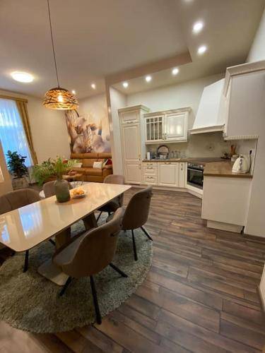 Apartma Pokrajinski muzej Celje