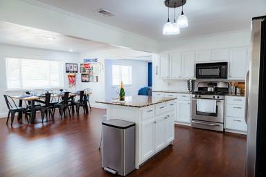 Farmhouse Duncanville