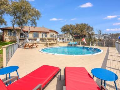 House Lake Buchanan