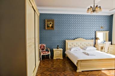 165 m² Apartment