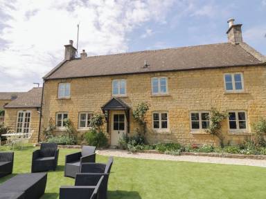 Holiday home with garden