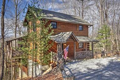 Cabin Sapphire