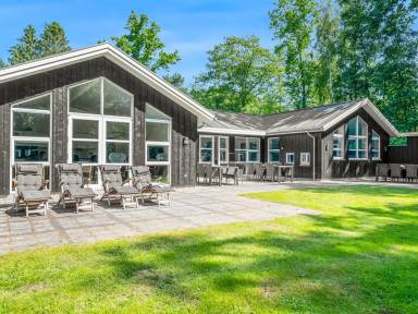 Kinderfreundliches Ferienhaus mit Grill, Sauna und Terrasse | Strand in der Nähe