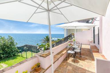 Hus  Acireale