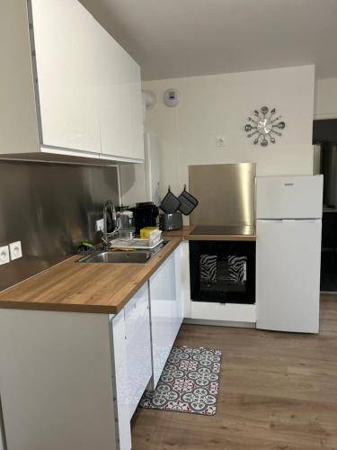 Apartment Villepinte