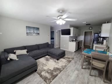 House Warm Mineral Springs