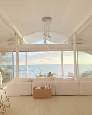 Huis 325 m²