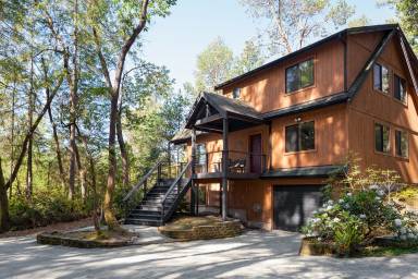 House Anderson Island