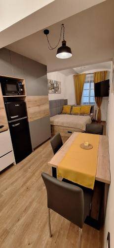 Apartma Praprotno